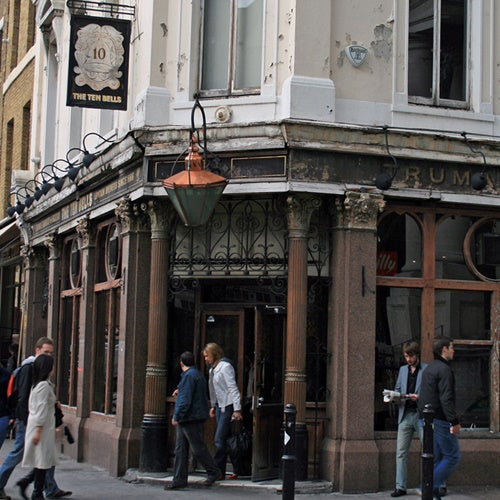 8 pubs with a seriously creepy history